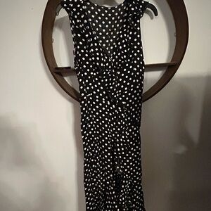 Black Polka Dot Women's Dress - Classic Sleeveless Style